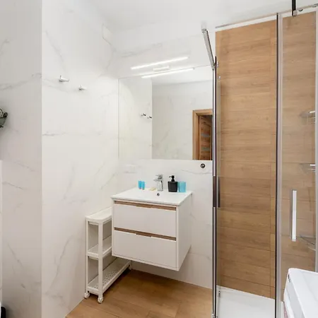Zabłocie Deluxe Comfy By Bookinghost Apartament *